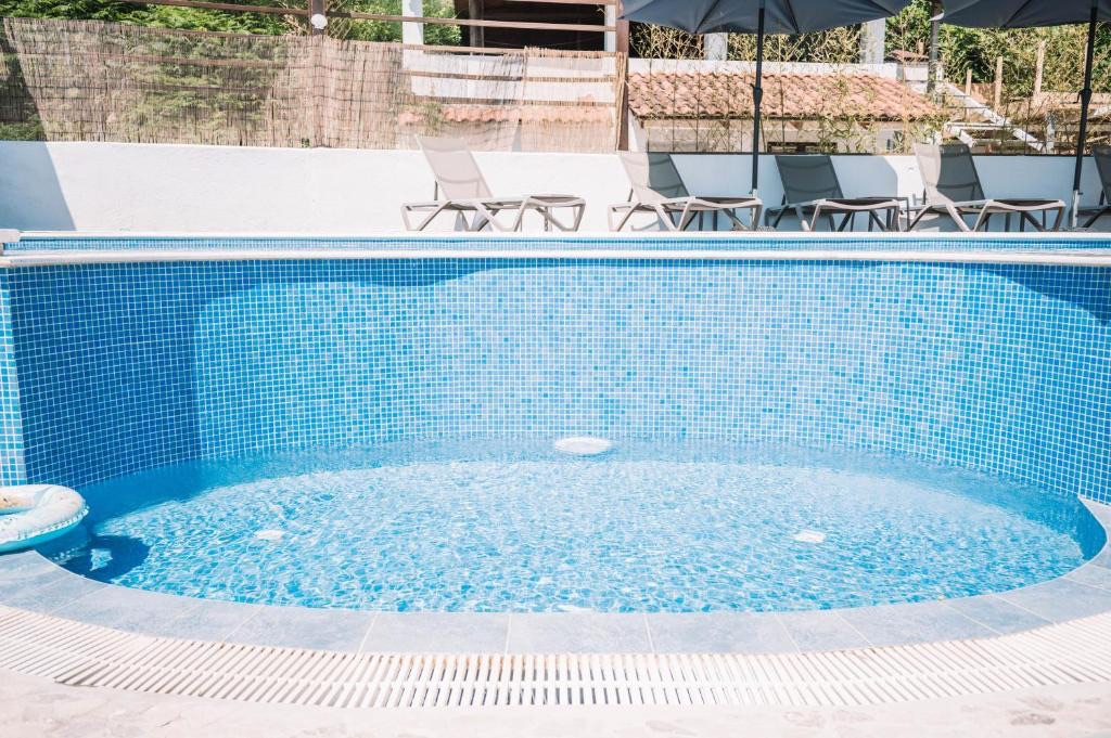 Swimming Pool - Kids Pool